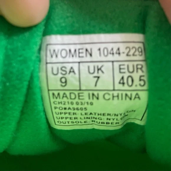 SAUCONY Jazz Green on Green Sneaker - Picture 10 of 16